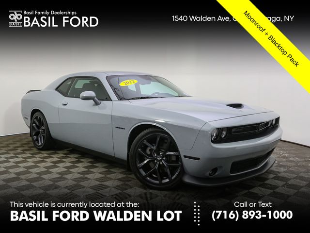 2022 Dodge Challenger R/T's photo