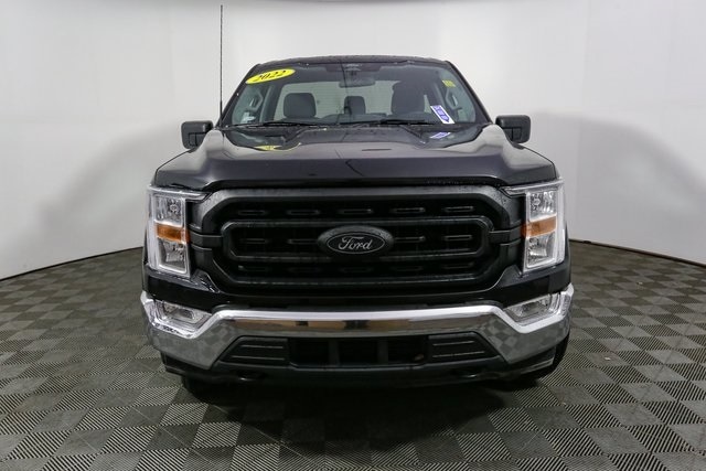 2022 Ford F-150 XL photo 3