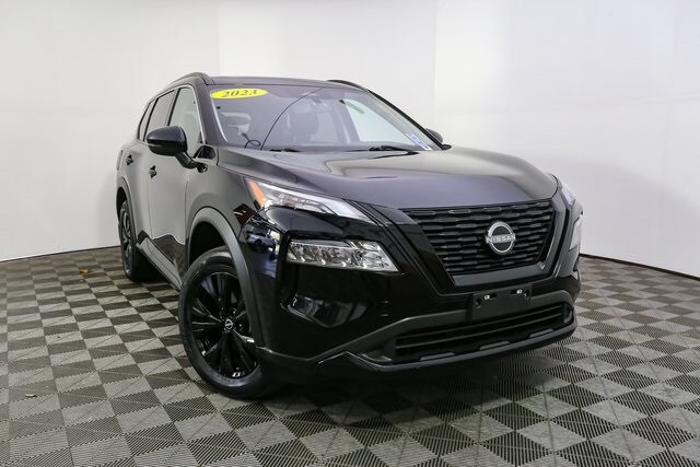 2023 Nissan Rogue SV photo 2