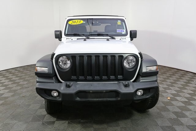 2023 Jeep Wrangler Sport S photo 3