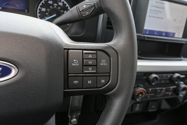 2025 Ford F-550 Super Duty Chassis Cab XL - Photo 27