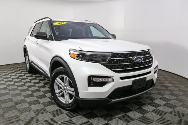 2022 Ford Explorer XLT photo 2