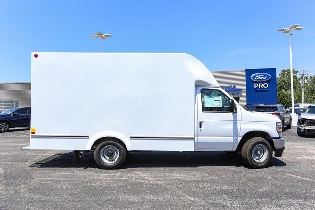 2026 Ford E-Series Cutaway Base - Photo 12