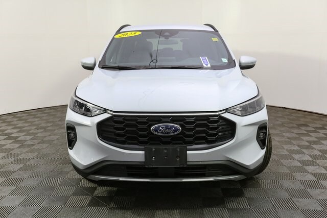 2025 Ford Escape ST-Line Select photo 3
