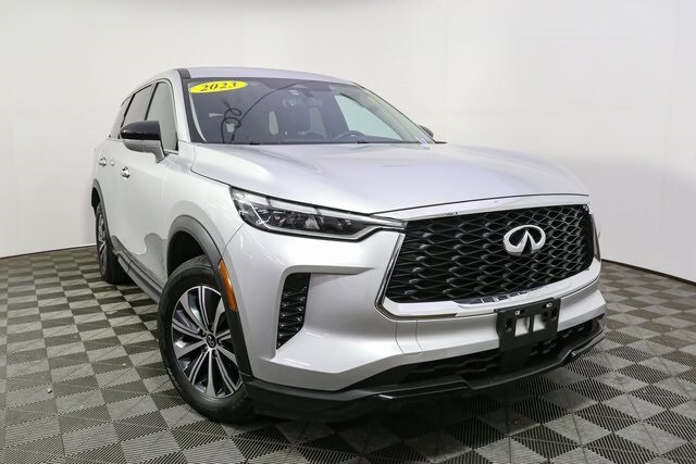 2023 Infiniti QX60 Pure photo 2