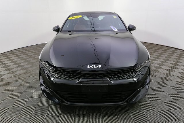 2023 Kia K5 GT-Line photo 3