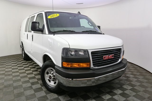 2023 Gmc Savana 2500 Cargo photo 2