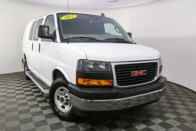 2023 Gmc Savana 2500 Cargo photo 2