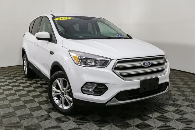 2019 Ford Escape SE photo 2