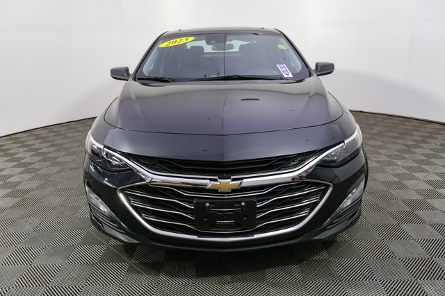 2023 Chevrolet Malibu 1LT photo 3