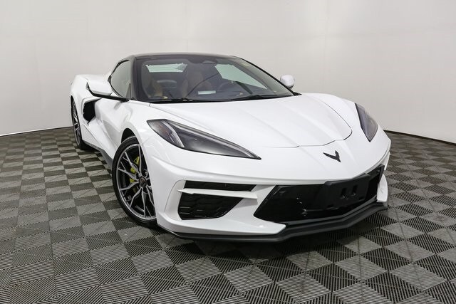 2024 Chevrolet Corvette Stingray Convertible photo 2
