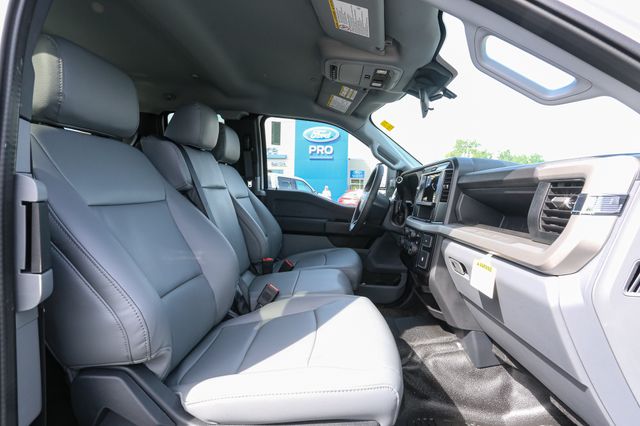 2026 Ford F-250 Super Duty XL - Photo 14