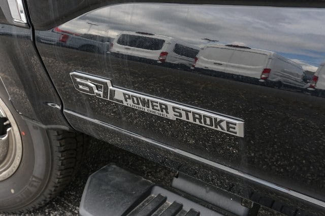 2025 Ford F-350 Super Duty Chassis Cab XL - Photo 8