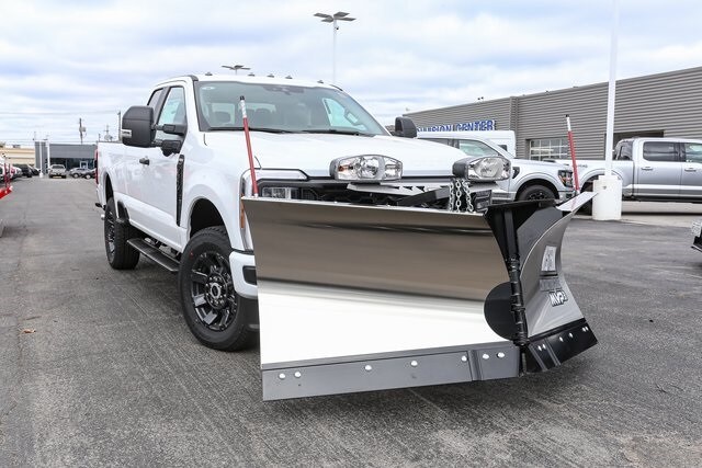 2026 Ford F-350 photo 2