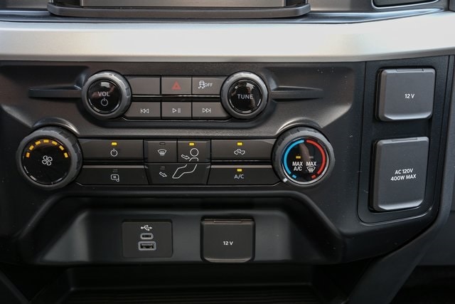 2025 Ford F-550 Super Duty Chassis Cab XL - Photo 23