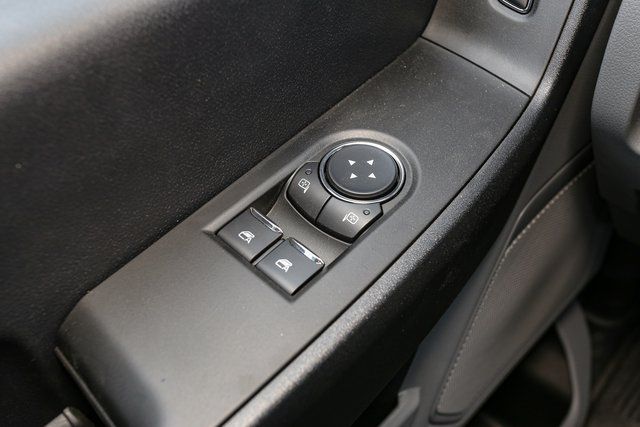 2025 Ford F-450 Super Duty Chassis Cab XL - Photo 32