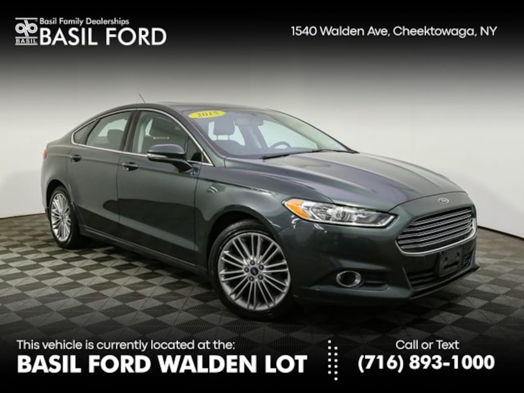 Used 2015 Ford Fusion SE Sedan