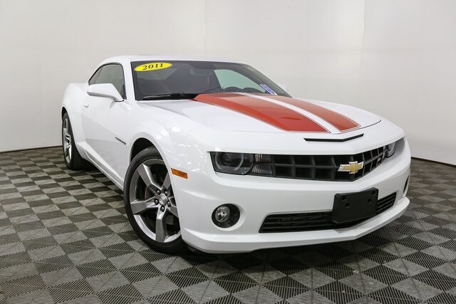 2011 Chevrolet Camaro SS photo 2