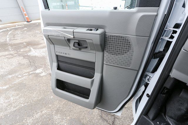 2026 Ford E-Series Cutaway Base - Photo 25
