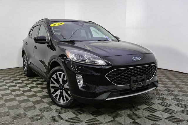 2020 Ford Escape SEL photo 2