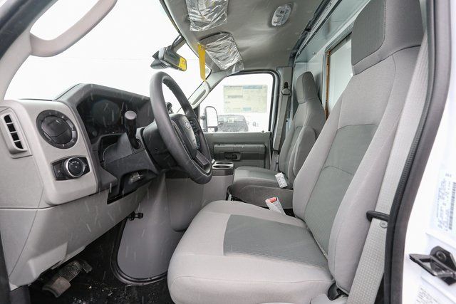 2026 Ford E-Series Cutaway Base - Photo 27