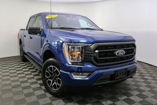 2023 Ford F-150 XLT photo 2