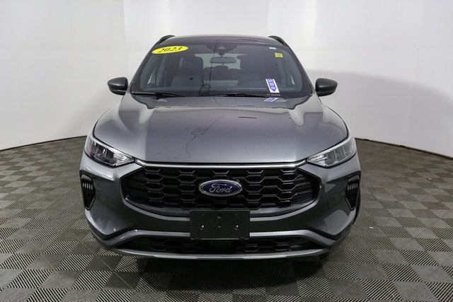 2023 Ford Escape ST-Line photo 3