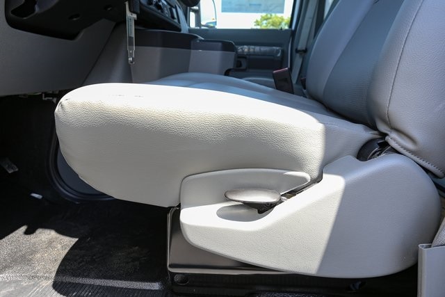 2026 Ford E-Series Cutaway Base - Photo 28