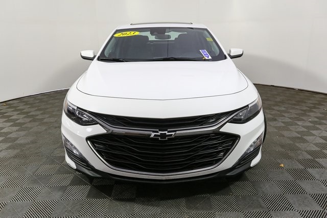 2023 Chevrolet Malibu 1LT photo 3