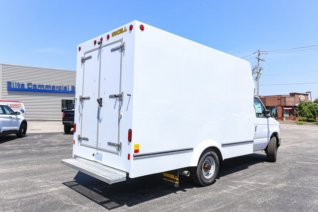 2026 Ford E-Series Cutaway Base - Photo 11
