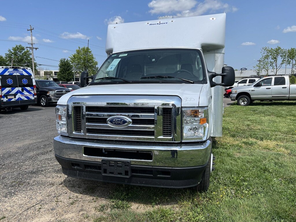 New 2024 Ford E450 Cutaway For Sale at Chapman Columbia, PA VIN