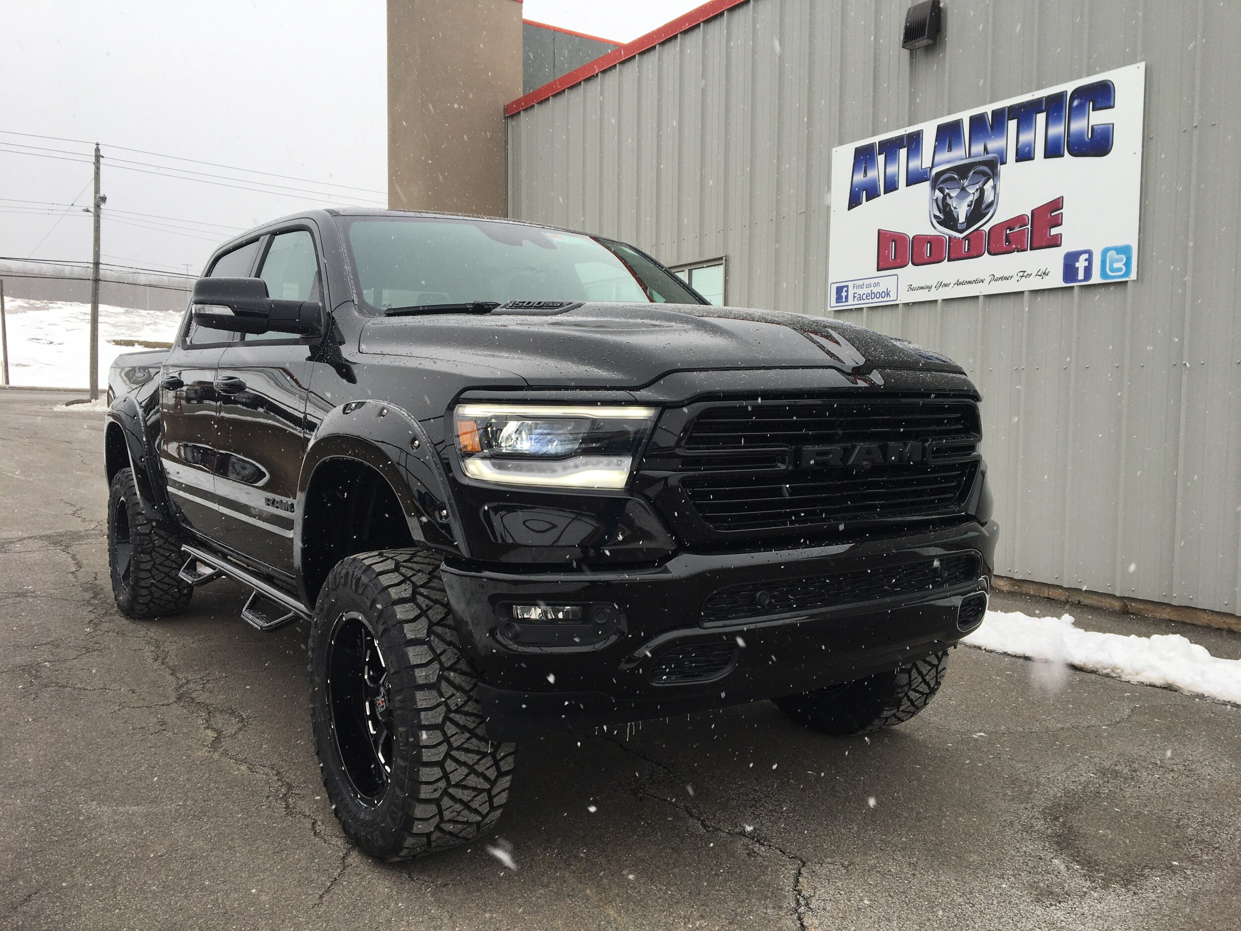 2020 ram 1500 night edition