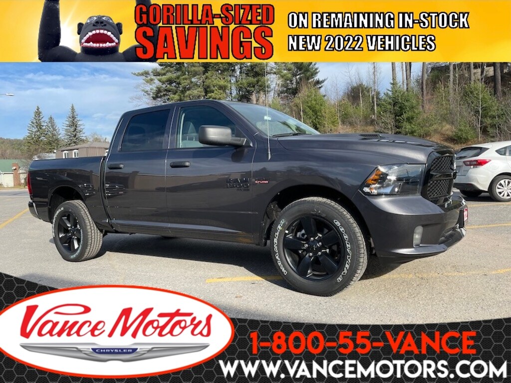 New 2022 Ram Night Edition Sub Zero 4x4...V8*HTD SEATS! 4x4 Crew Cab 5.6 ft. box 140 in. WB