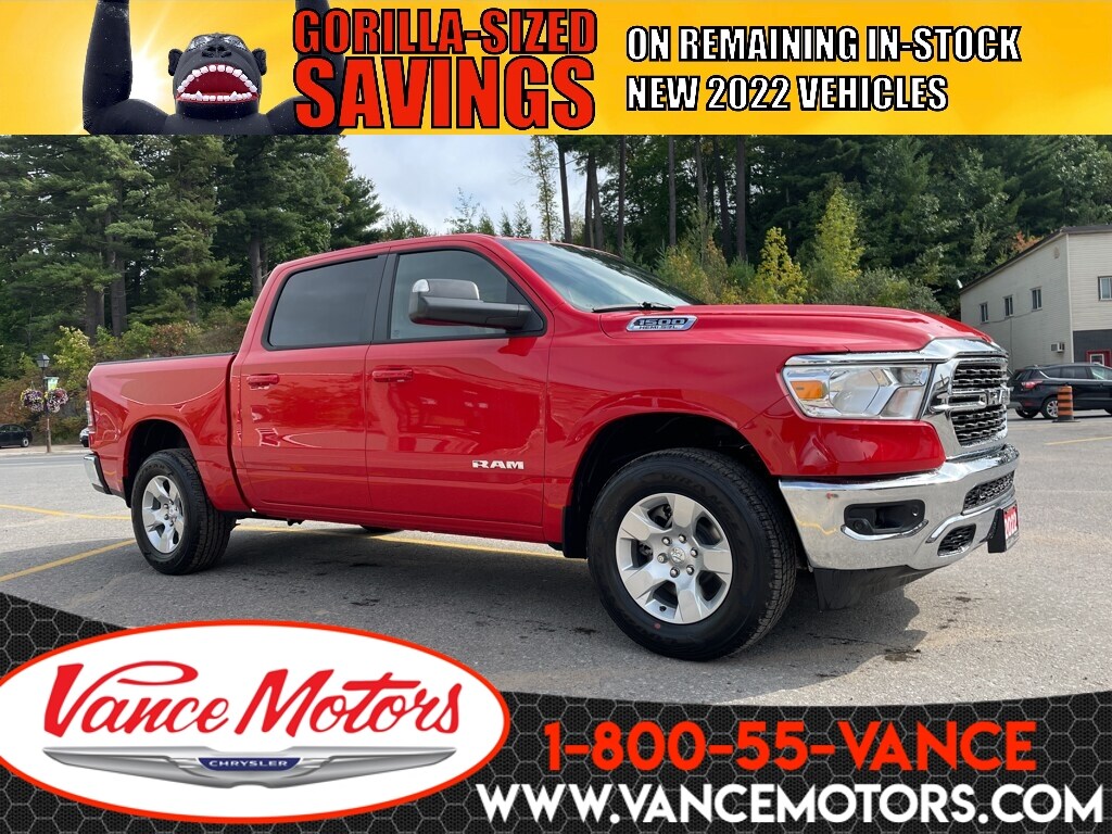 New 2022 Ram Big Horn 4x4...V8*HTD SEATS*NAV! 4x4 Crew Cab 144.5 in. WB