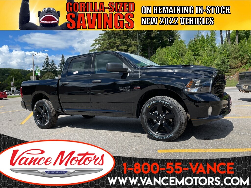 New 2022 Ram Night Edition 4x4...V8*BEDLINER*TOW! 4x4 Crew Cab 5.6 ft. box 140 in. WB
