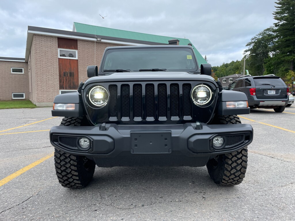 Used 2023 Jeep 4-Door Willys 4X4...SUNRIDER TOP*HTD SEATS*TOW! 4x4