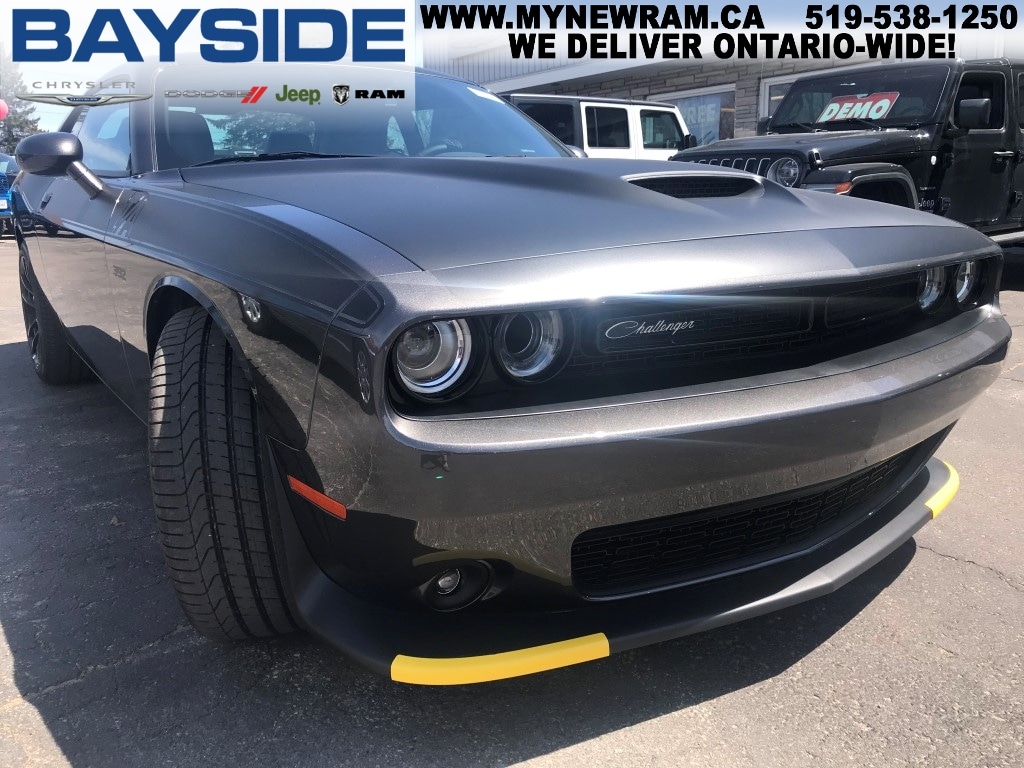 Bayside Chrysler Your New & Used Car Dealership in Meaford