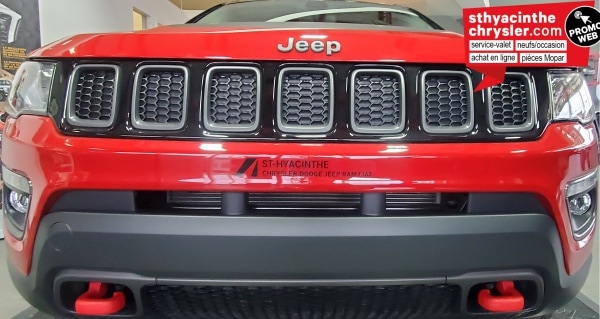 600 × 319
