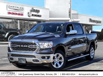 2022 Ram 1500 BIG HORN | *DO YOU GET AN EXTRA $4000 OFF ? 4x4 Crew Cab 144.5 in. WB