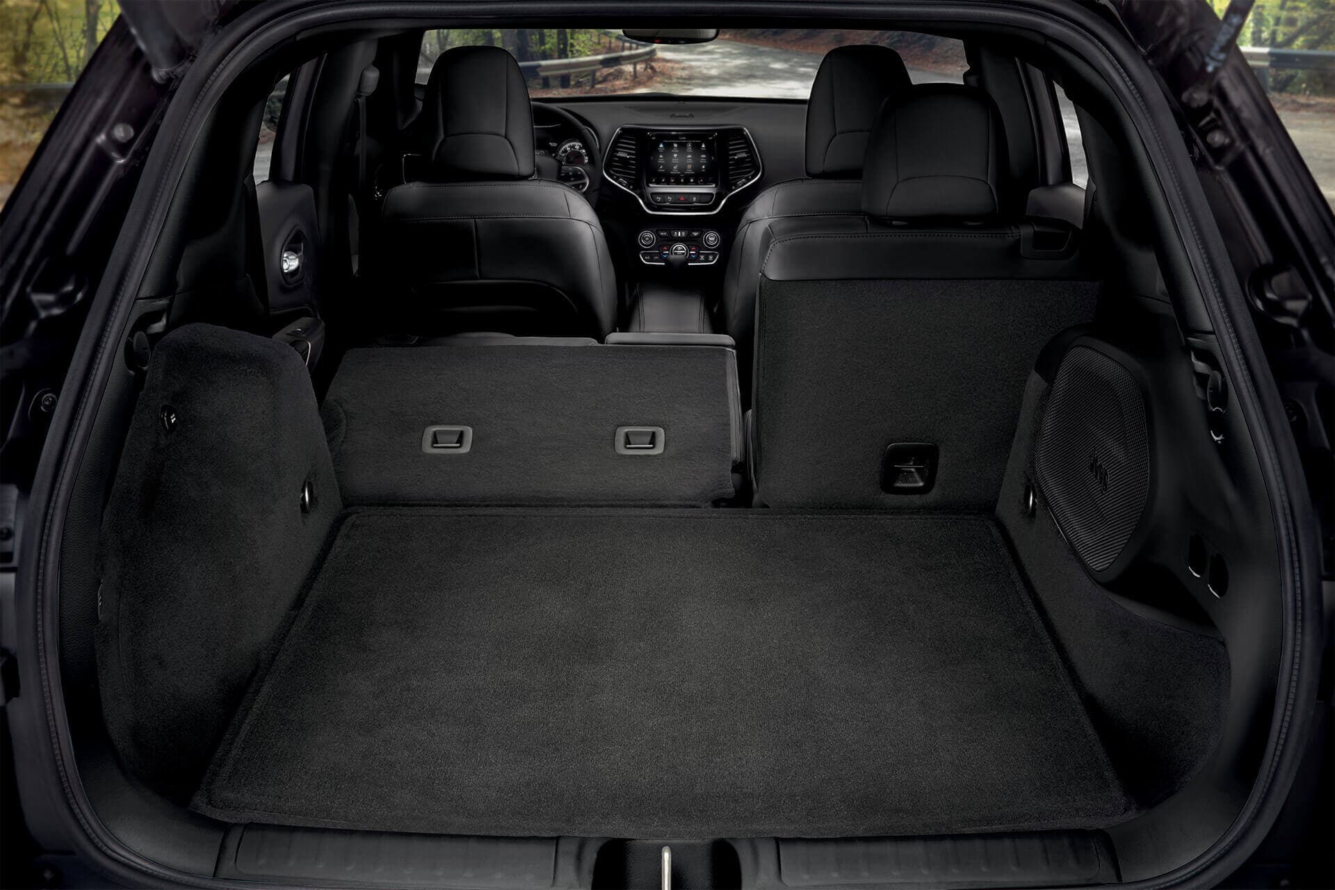 Cargo capacity behind the 2nd row of a 2022 Jeep Cherokee