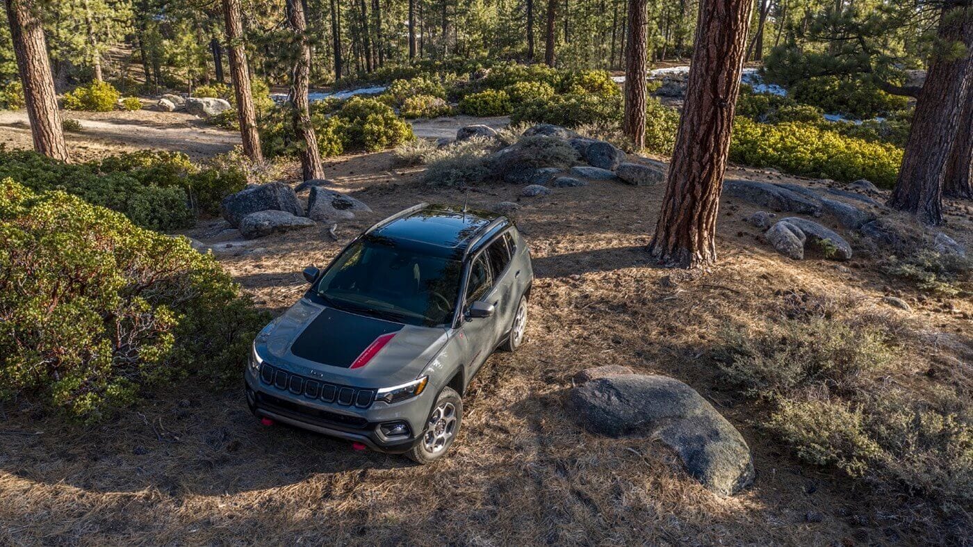 lateral front view of the 2022 Jeep Compass Trailhawk