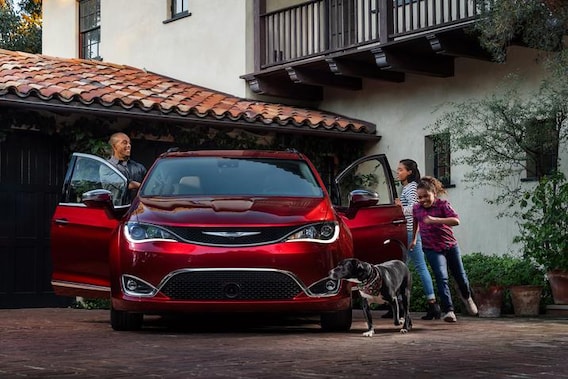 Chrysler Pacifica 18 Sur La Rive Sud De Montreal Duclos Mercier