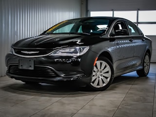 2016 Chrysler 200 LX * CLIMATE CONTROL * CRUISE CONTROL * TRANS. 9 V Berline