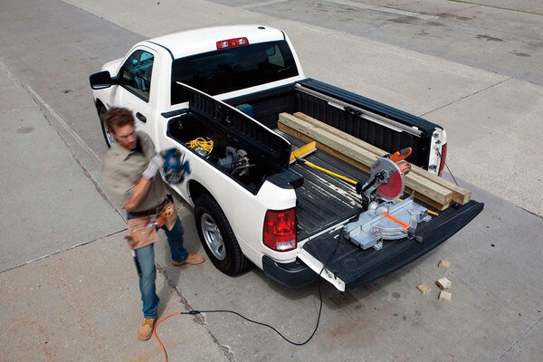 RAM 1500 Classic RamBox Cargo Management