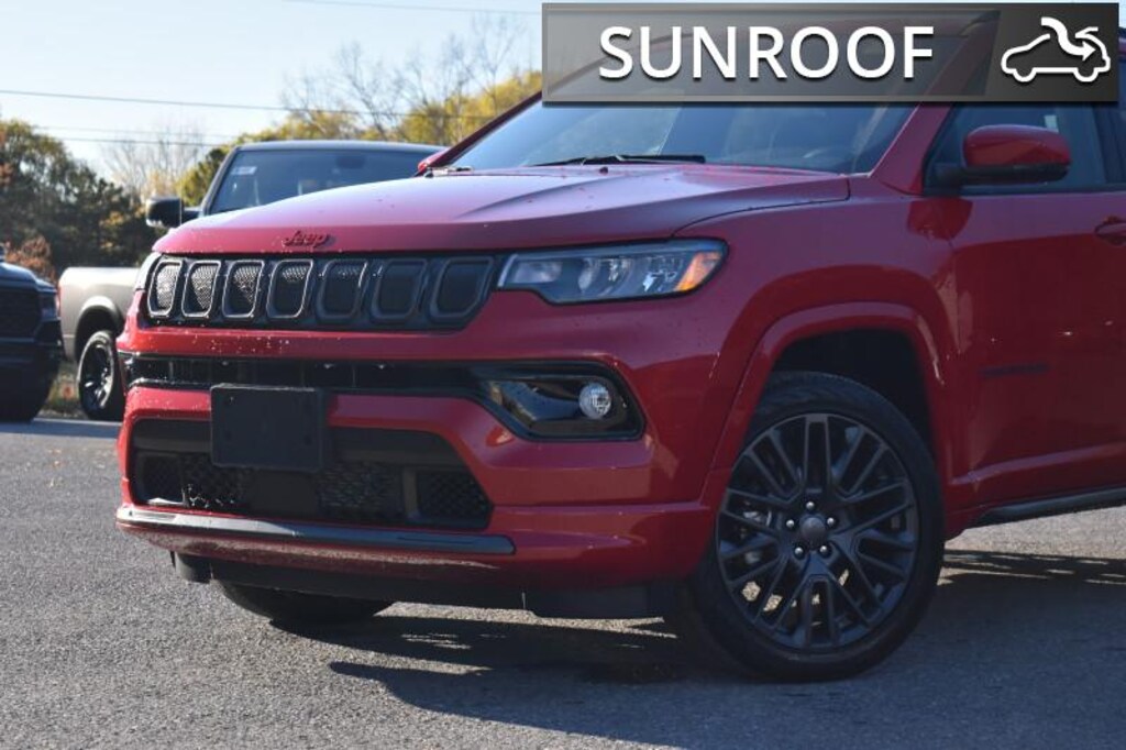New 2022 Jeep RED Edition | Moonroof | Leather | Lane Assist | SUV