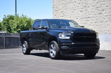 2020 Ram 1500 Sport | Leather | Android Auto | Rear CAM | Crew Cab DYNAMIC_PREF_LABEL_INVENTORY_FEATURED_USED_INVENTORY_FEATURED1_ALTATTRIBUTEAFTER