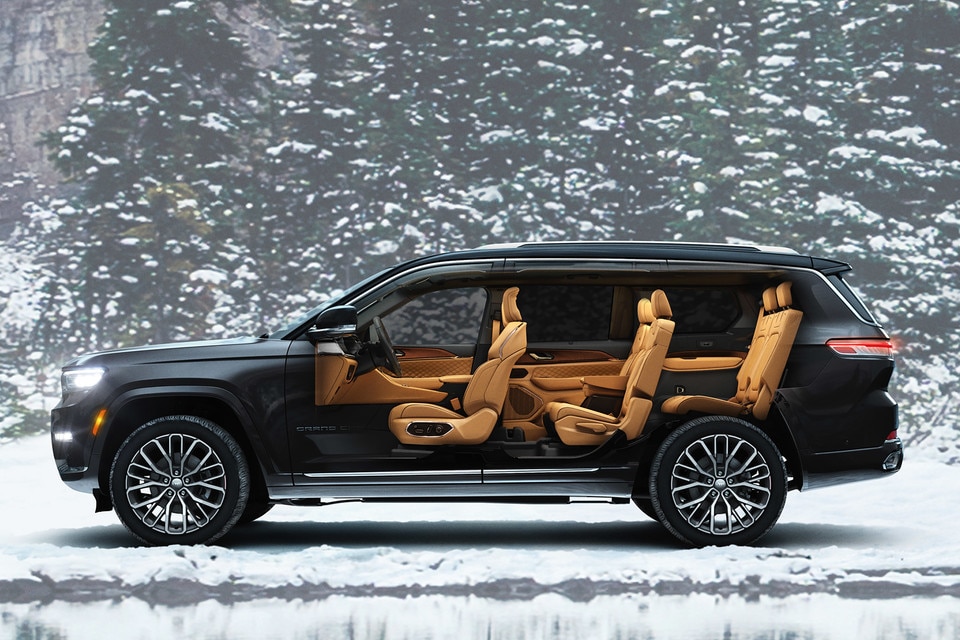 2023 Jeep Grand Cherokee 3-row Seating | Make the Most Out of More