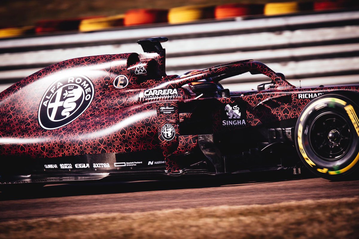 Formule 1 Alfa Romeo Racing 2019.jpg