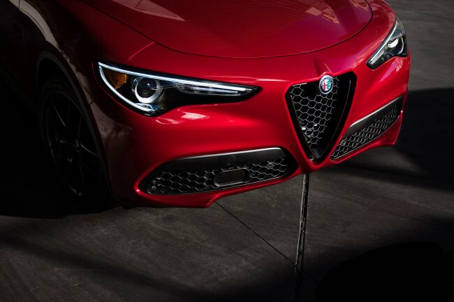 AlfaRomeo-CUV.jpg