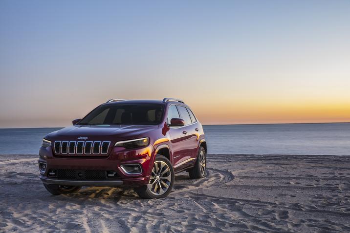 Ford Escape 2019 vs Jeep Cherokee 2019 à Gatineau